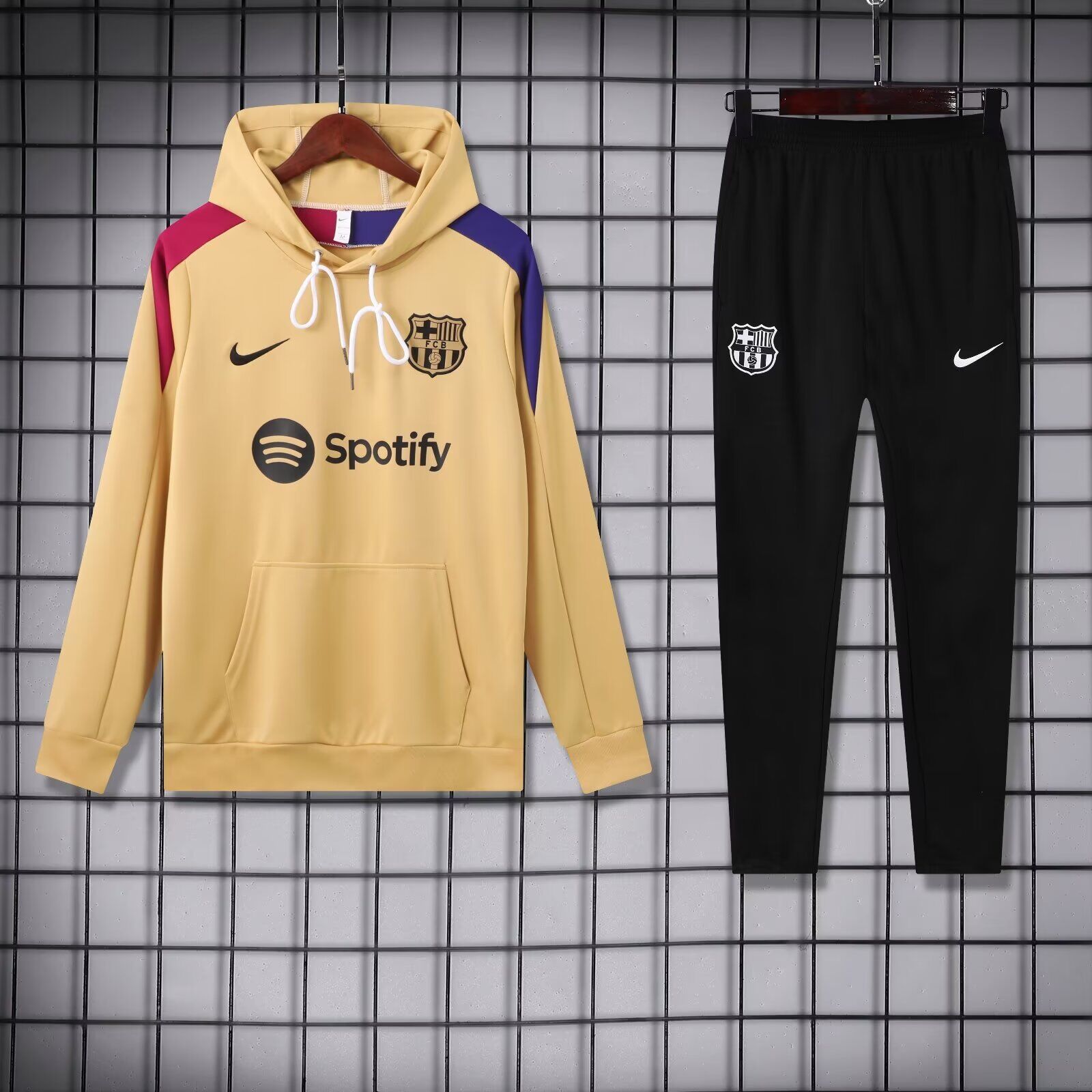 AAA Quality Barcelona 24/25 Hoodie Tracksuit - Golden